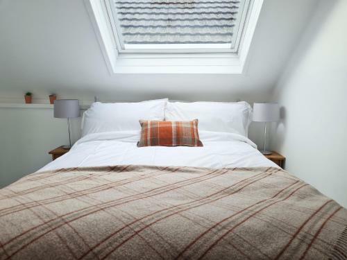 Luib House. Spacious Self-catering By The Sea.