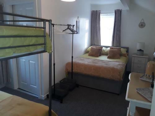 Hostal The Weeton Guesthouse