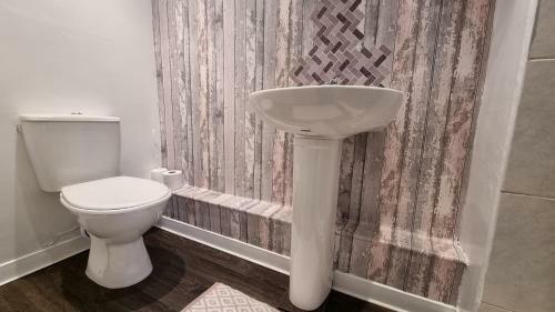 Hostal The Weeton Guesthouse