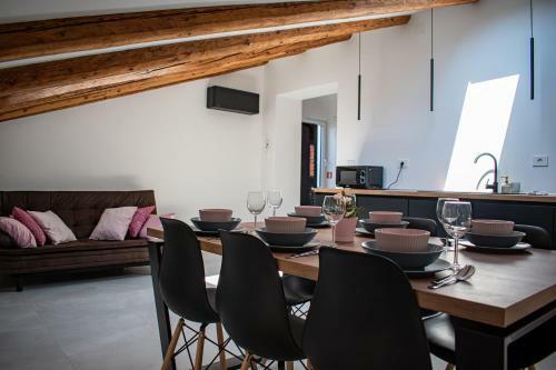Apartmaji Na Placu