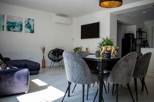 Apartmaji Na Placu