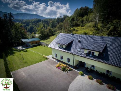 Apartma Jelovca - In The Attic