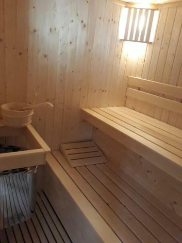 Hostal Apartments And Wellness Jelovca