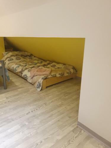 Apartment At Tony