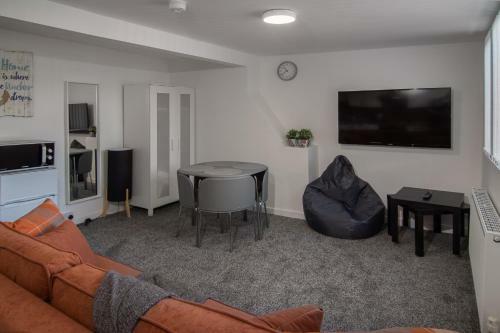 Mango Serviced Apartments