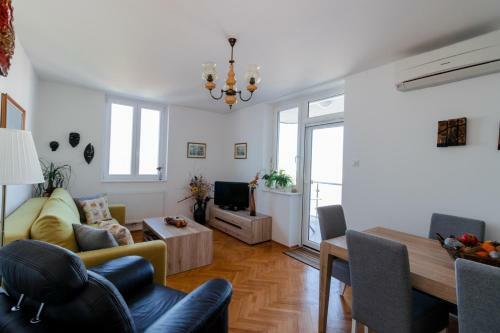 Apartamento Fredi