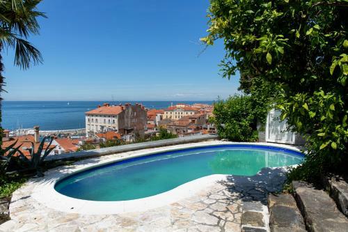 Mediterranean Villa With An Amazing View And A Pool By Loft