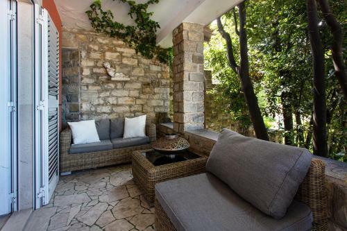 Mediterranean Villa With An Amazing View And A Pool By Loft
