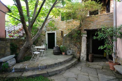 Hostal Traditional Istrian Stone House