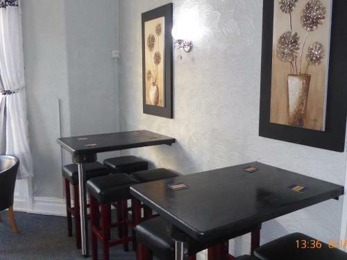 Hostal Rest And Welcome