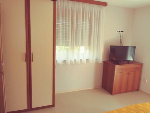 Apartma ?mid