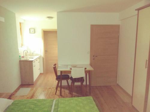 Apartma ?mid