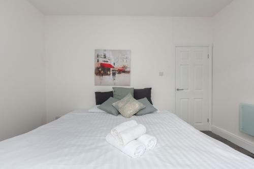 Modern Two Bedroom Apartment Close To The Seafront