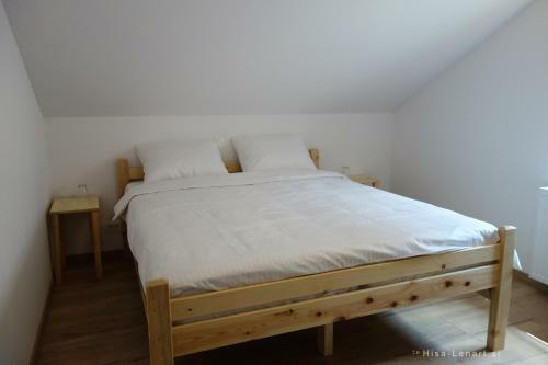 Apartamento Hi?a Lenart