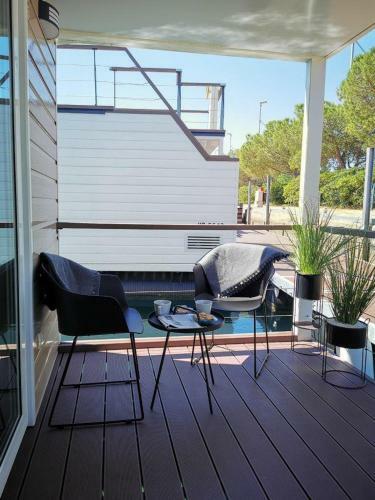 Floating House Memory