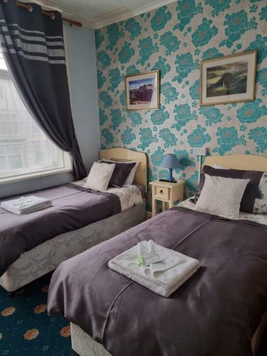 The Glen Stuart Hotel