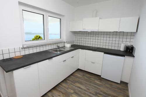 Uptown Apartments With Sea View Zaki