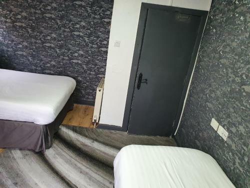 Balkan Hotel