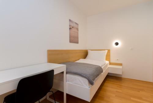 Premium Sea Side Marina Apartment By Locap Group