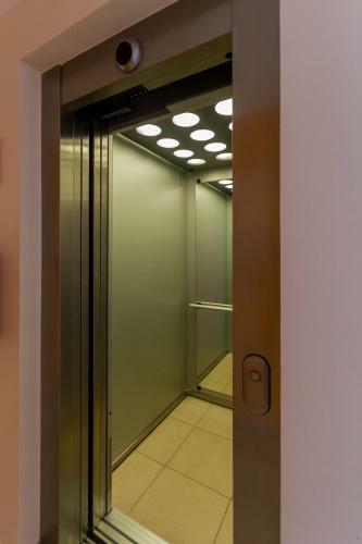 Premium Sea Side Marina Apartment By Locap Group