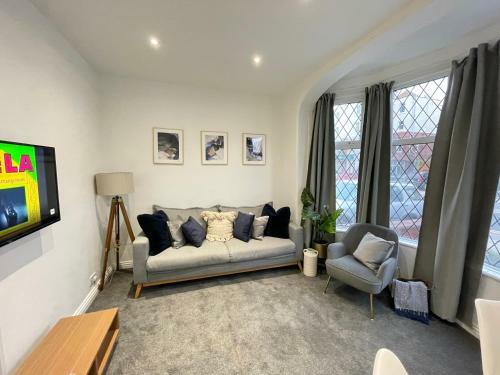 Ivy Hotube Apartments By Citynest