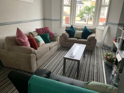 Blackpool Abode - Seaside Cove