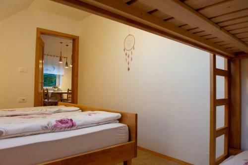 Apartments Laznica