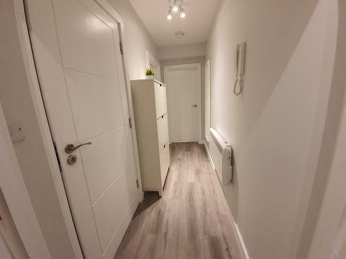 Apartamento Stunning 2 Bed, Close To The Beach With Parking