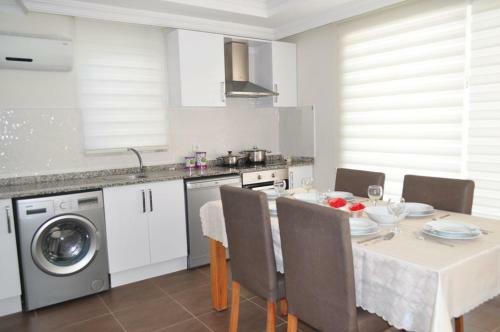 Villa New Four Season 1-2-3-4