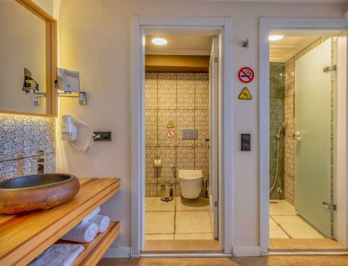 Hotel Ece Marina Suit