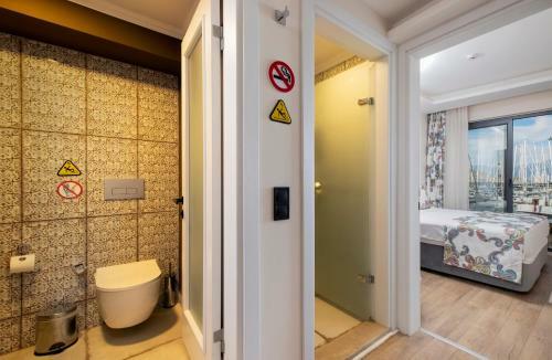 Hotel Ece Marina Suit