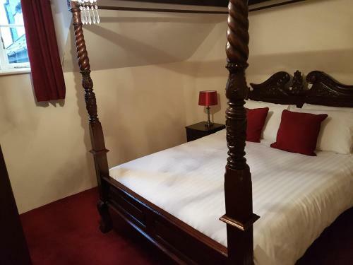Hostal Churston Court Hotel