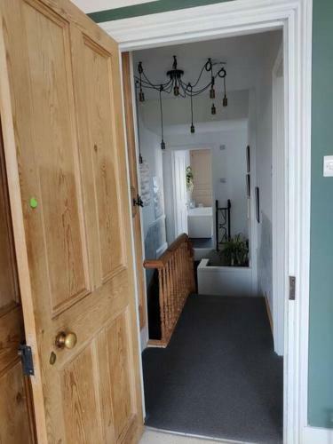Brixham Home With Sea Views And Open Plan Living