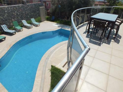 Demirci Villa