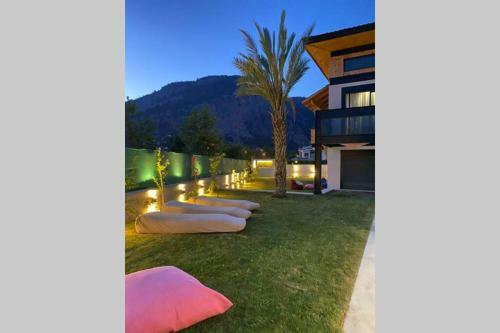 Villa Siradi?i B?r Es?nt?
