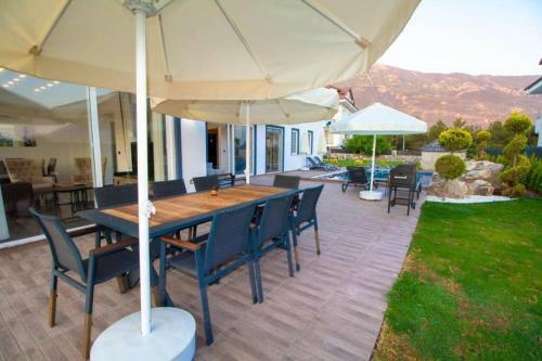 Ak Deniz Villa