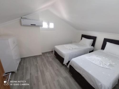 Villa ?k?z V?llalar