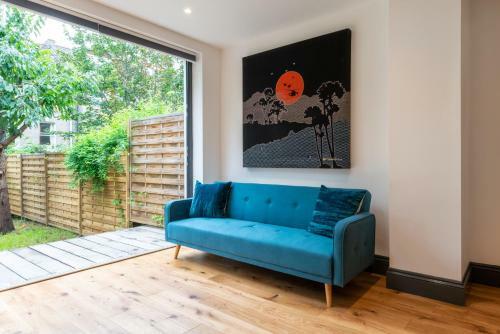 Hostal 144 Lower Cheltenham Place