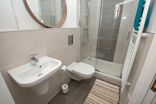 Fantastic 2 Bedroom City Centre Apartment