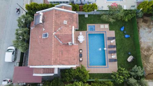 Salt Villa