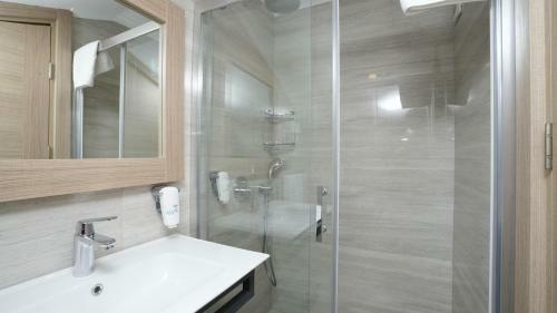 Hotel Alesta Seaside Residence