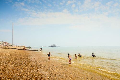 Apartamento Stylish Seaside Maisonette - 200m To Beach
