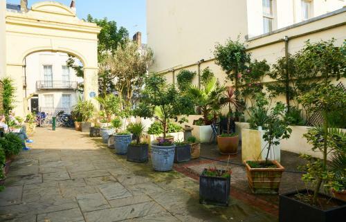 Apartamento Stylish Seaside Maisonette - 200m To Beach