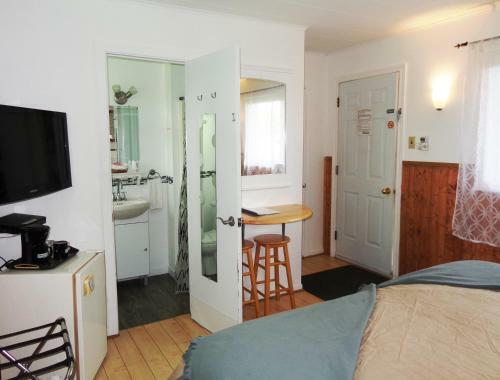 Motel Des Deux Lacs