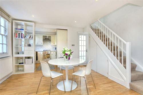 Charming Cottage & Garden - Central Brighton!
