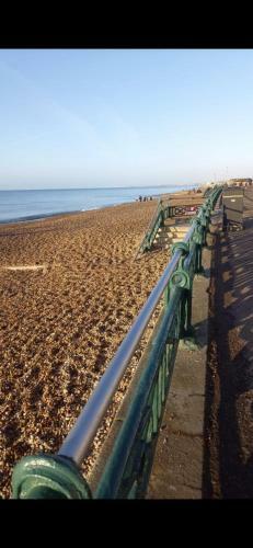 Hove Seaside Getaway Apartments
