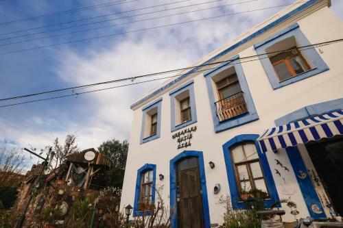 Herakles Hotel