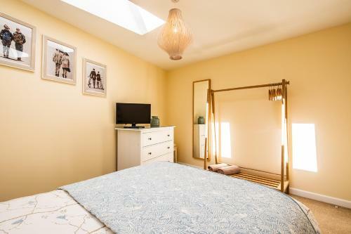 Buxton Centre Cosy Cottage With Free Secure Parking