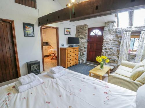 Waterfall Cottage