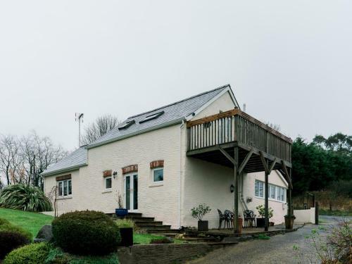 Pass The Keys Peaceful & Coastal 2 Bedroom Cottage